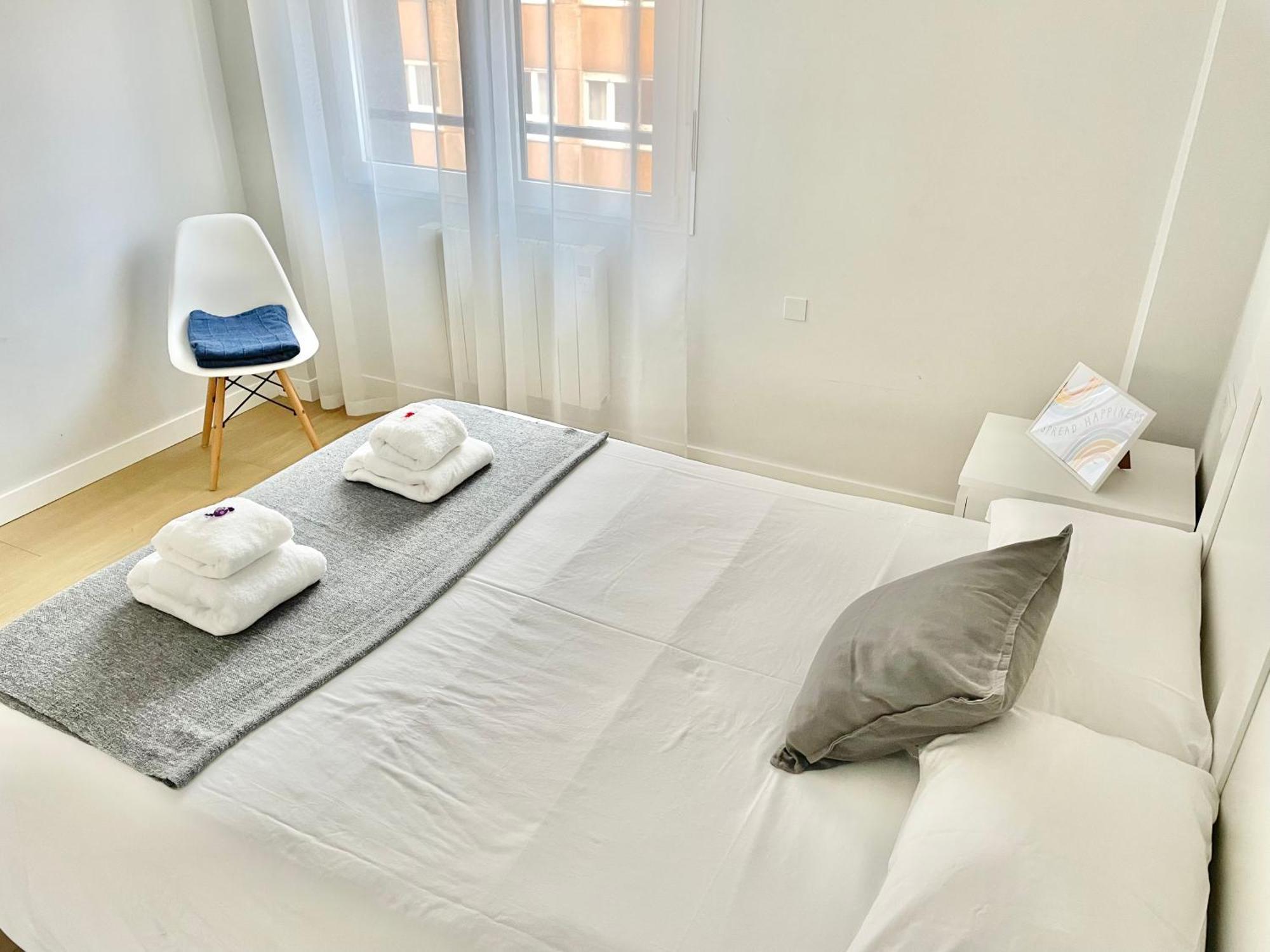 Apartamento San Lorenzo Playa. Vistas Al Mar. 希洪 外观 照片
