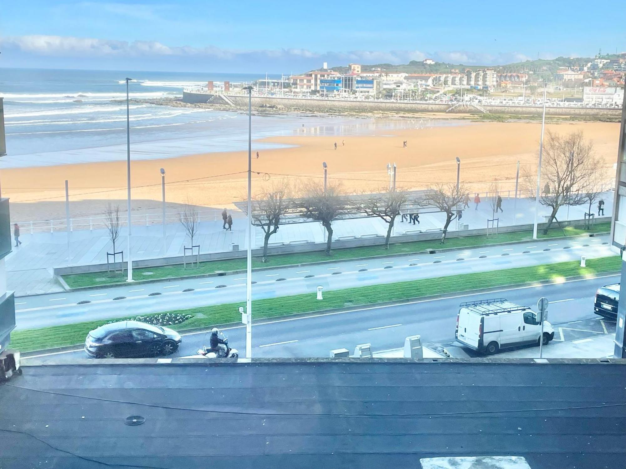 Apartamento San Lorenzo Playa. Vistas Al Mar. 希洪 外观 照片