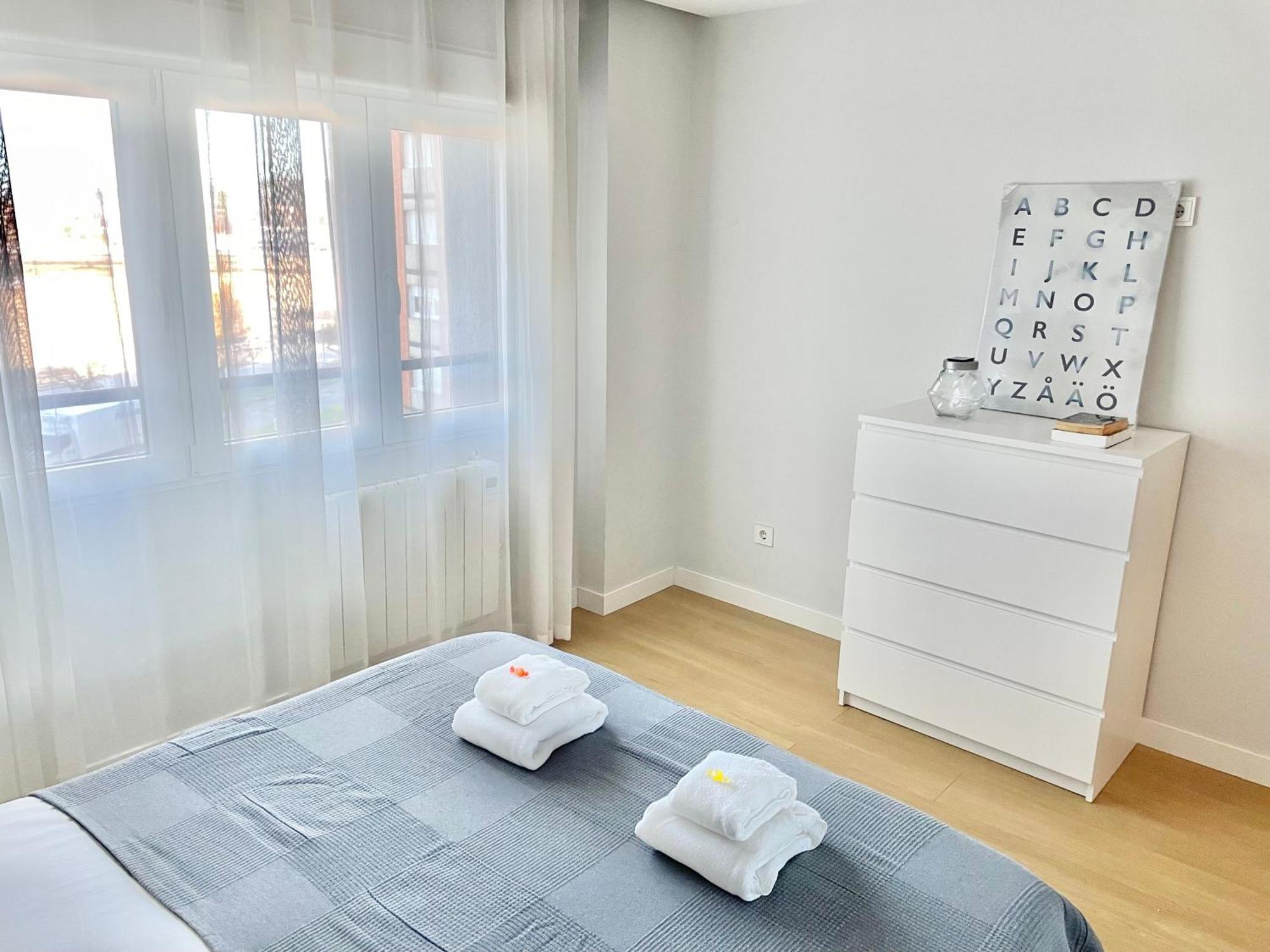 Apartamento San Lorenzo Playa. Vistas Al Mar. 希洪 外观 照片