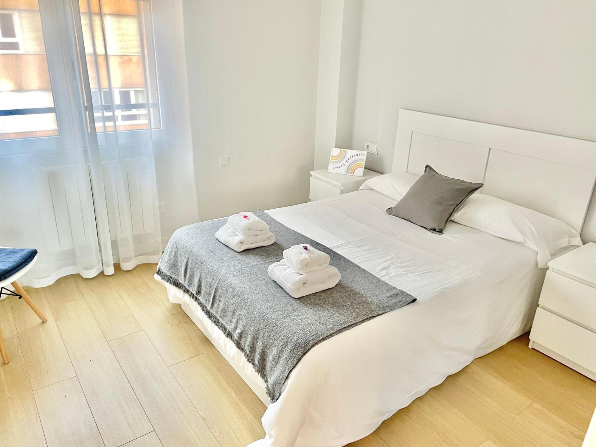 Apartamento San Lorenzo Playa. Vistas Al Mar. 希洪 外观 照片